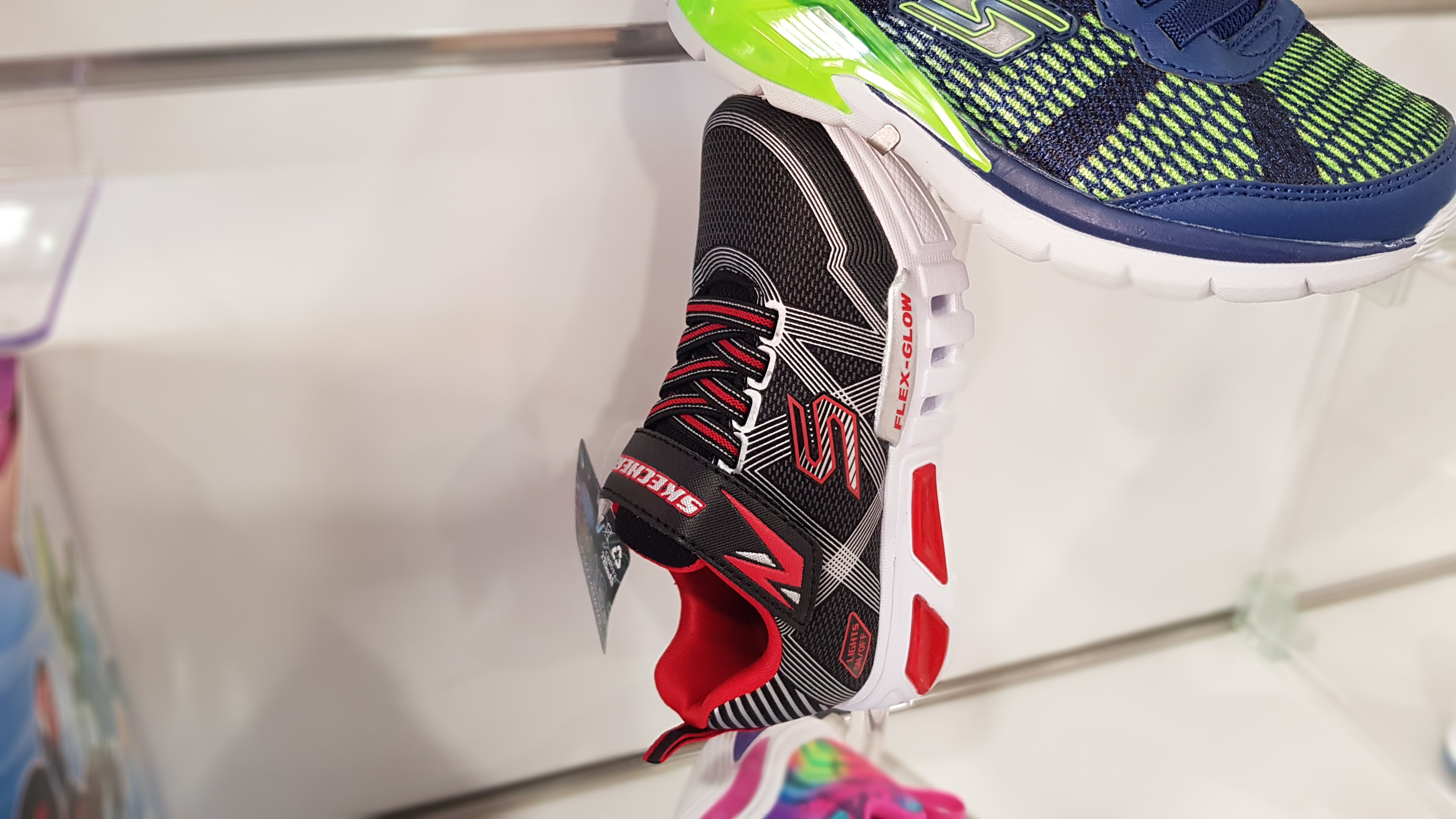 scarpe posturali skechers